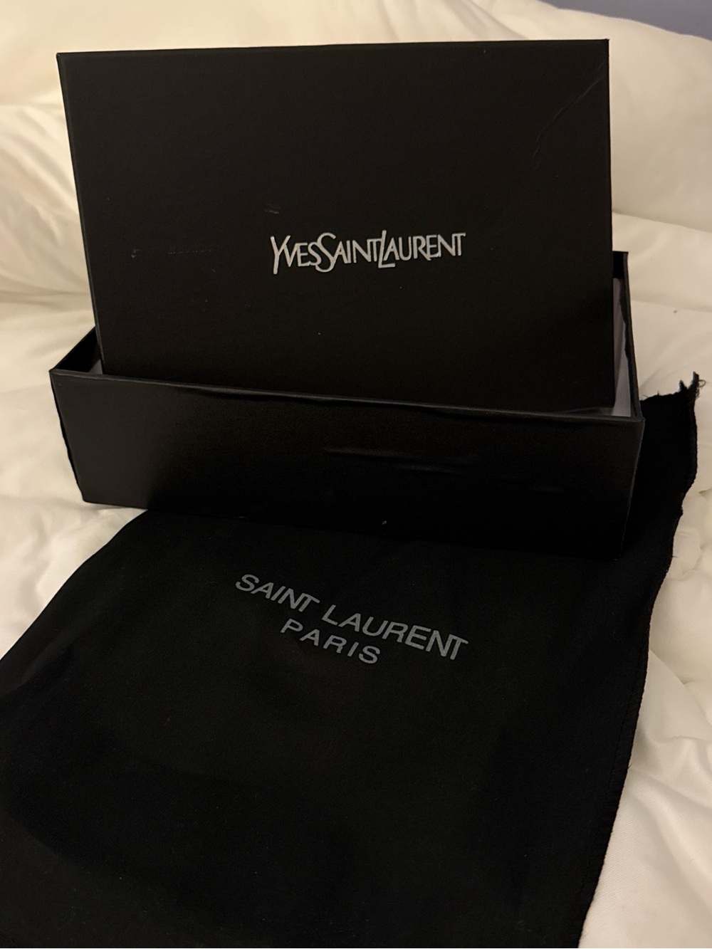 Yves Saint Laurent Black Croc-Embossed Shoulder Bag with Silver YSL - Picture 3 of 6
